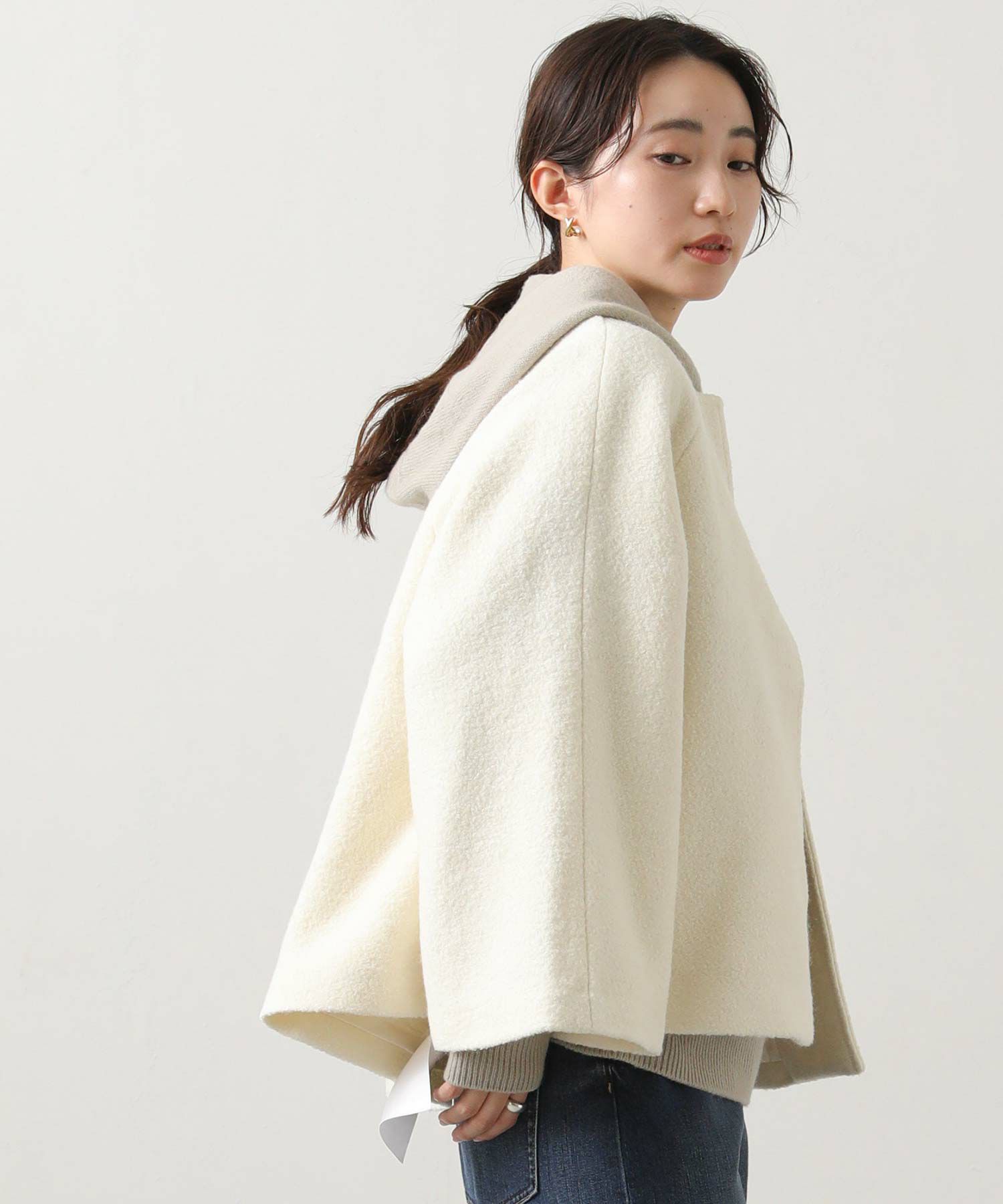 Gready Brilliantブークレケープコート | SEKIMIKI Online