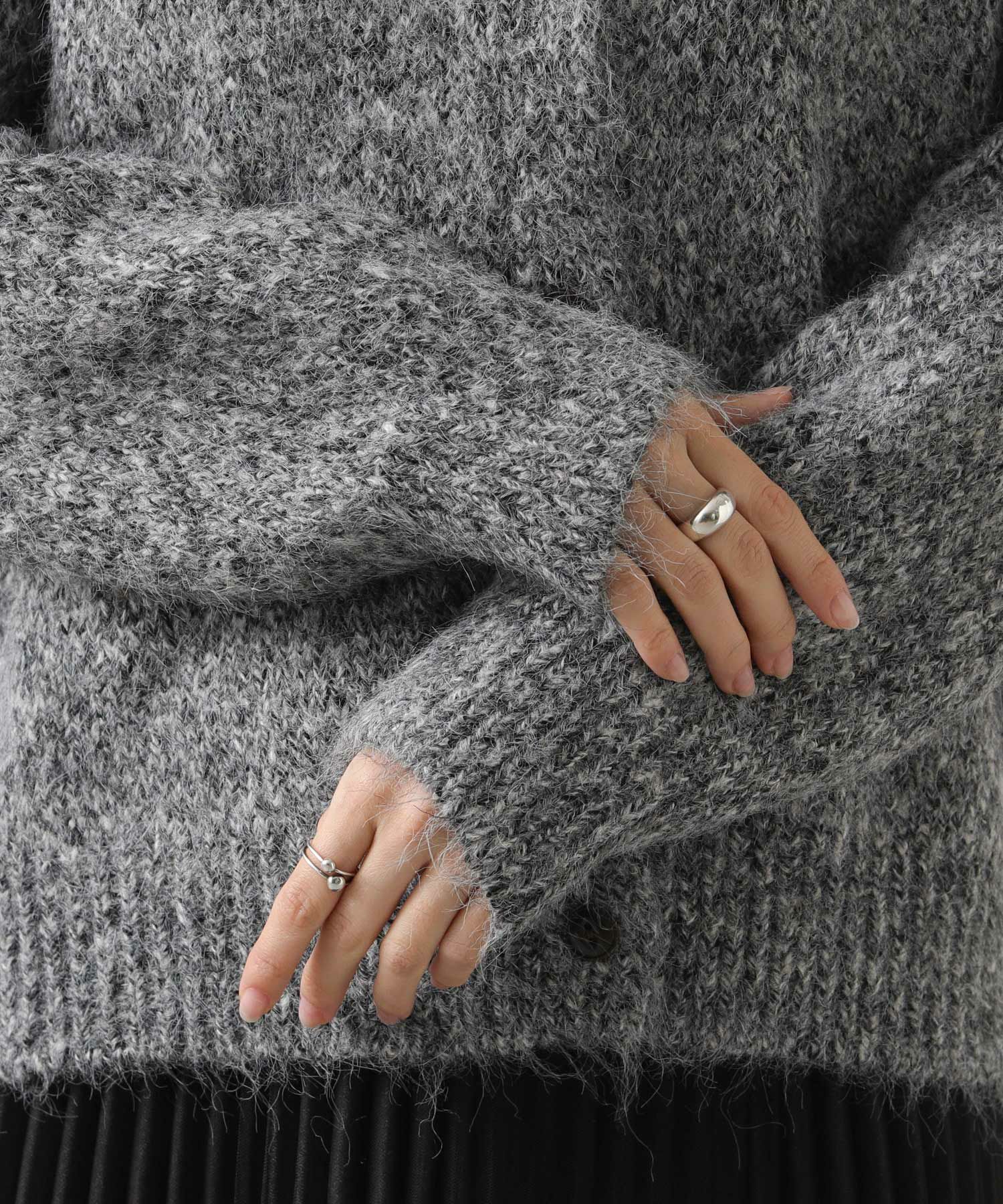 Gready Brilliantスタンドネックニットカーディガン | SEKIMIKI Online