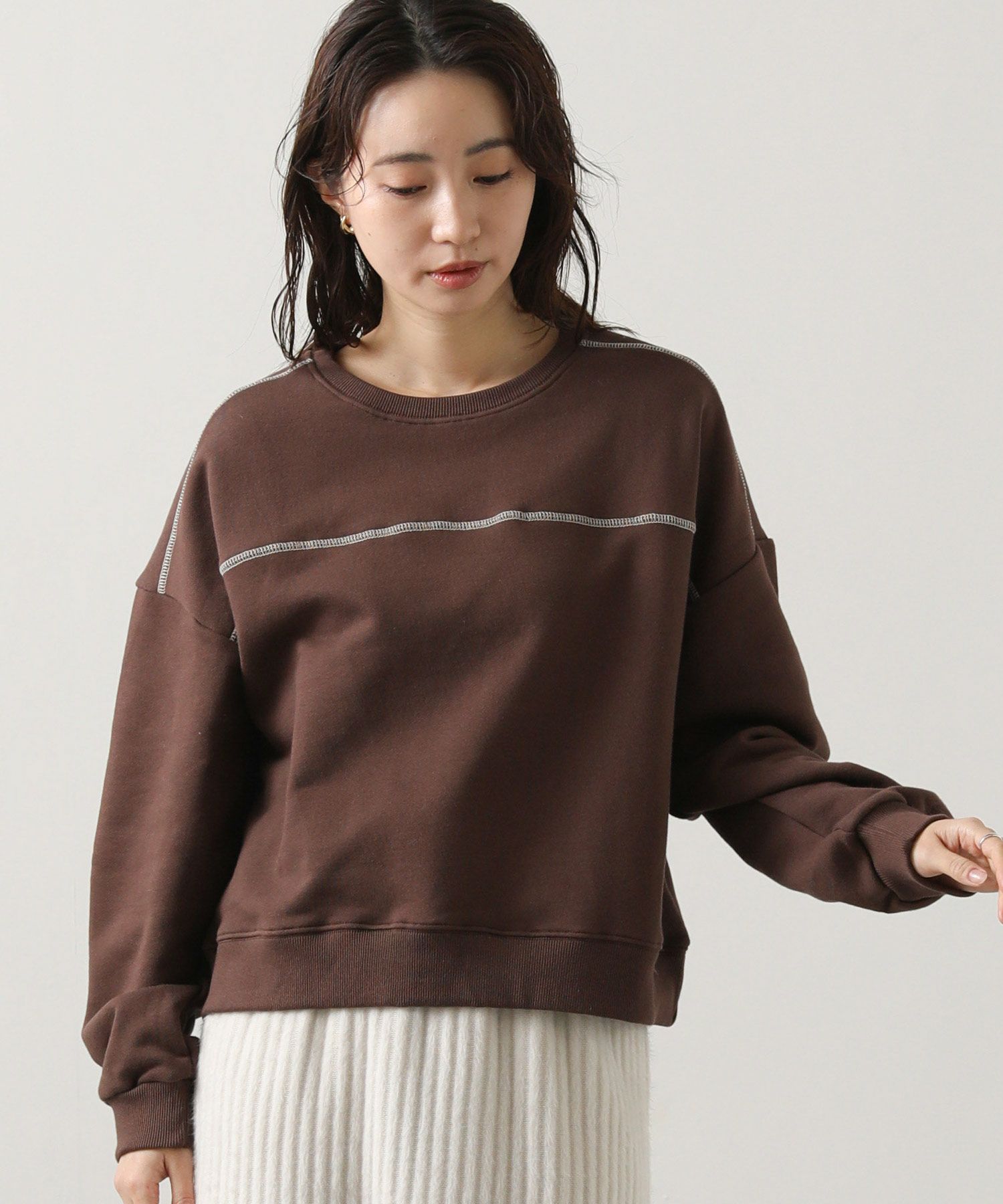 Gready Brilliant【WEB限定アイテム】配色ステッチスウェットプル