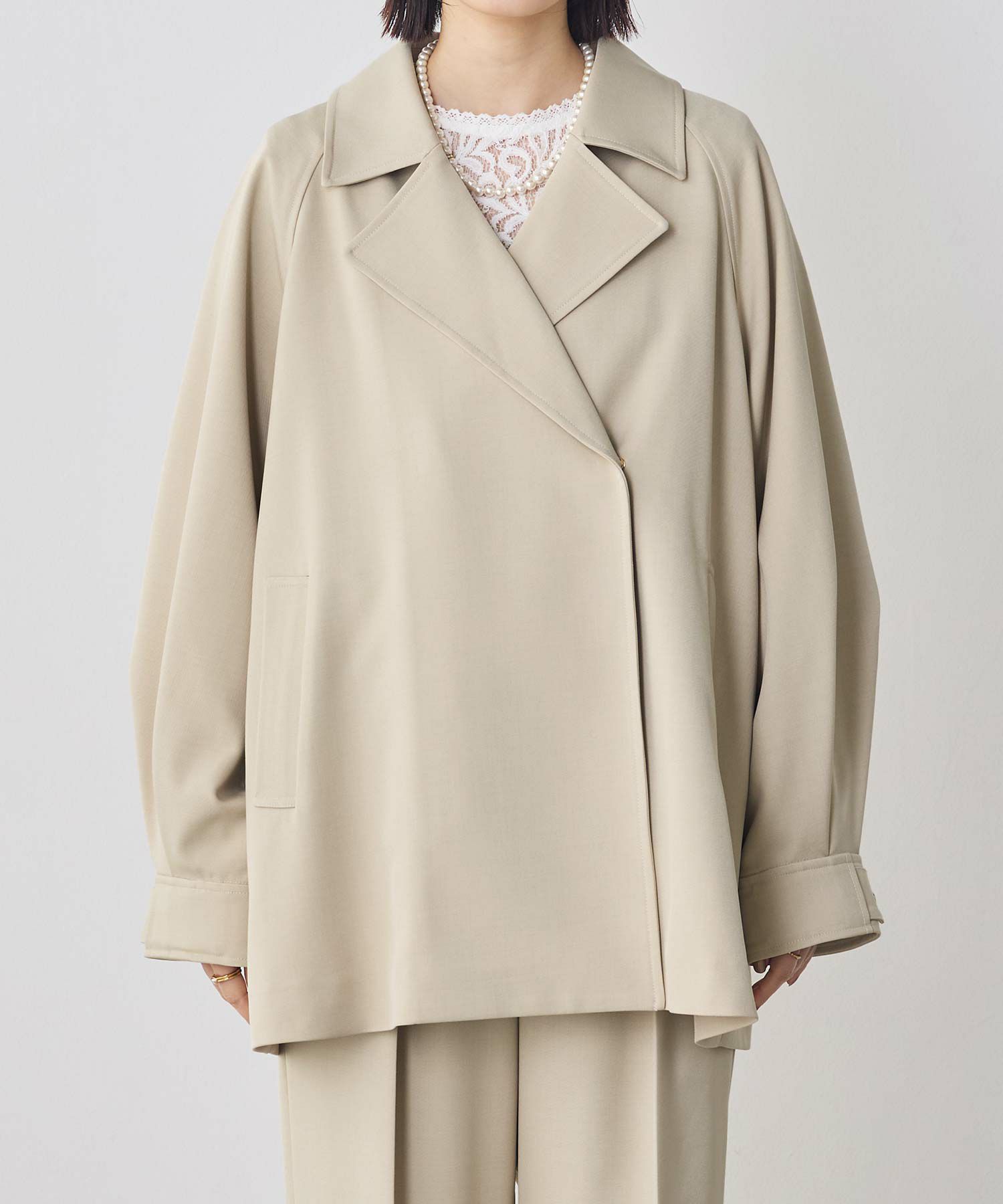 Gready Brillant Aラインコート　試着のみ Gready Brilliant（グレディブリリアン） アウター リバー配色クルーA