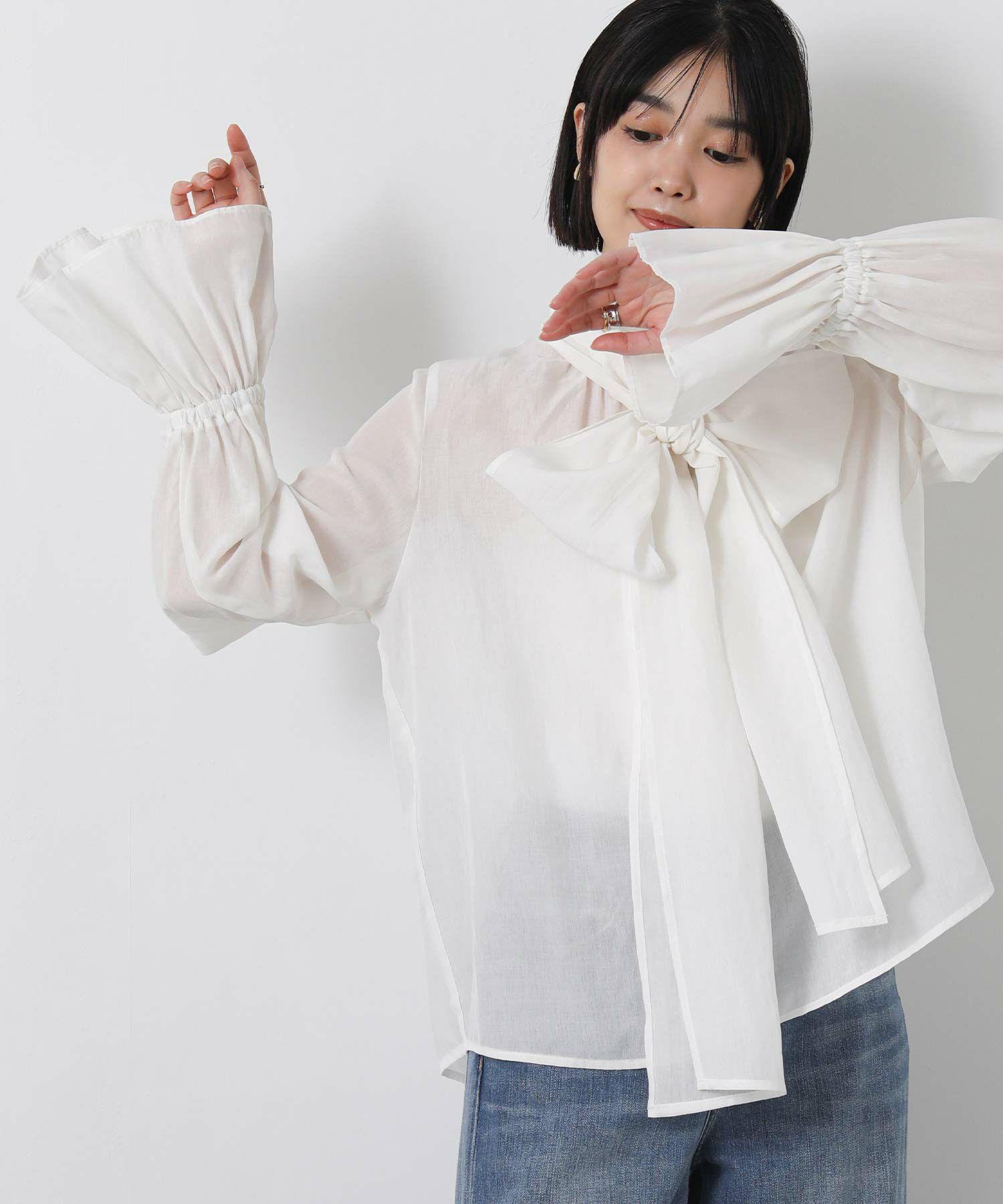 Gready BrilliantL Uタック衿キャンディブラウス