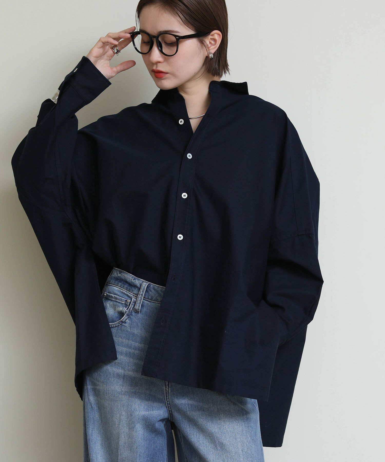 ダークネイビー