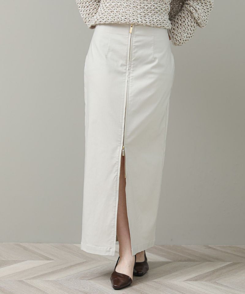 ライトベージュ